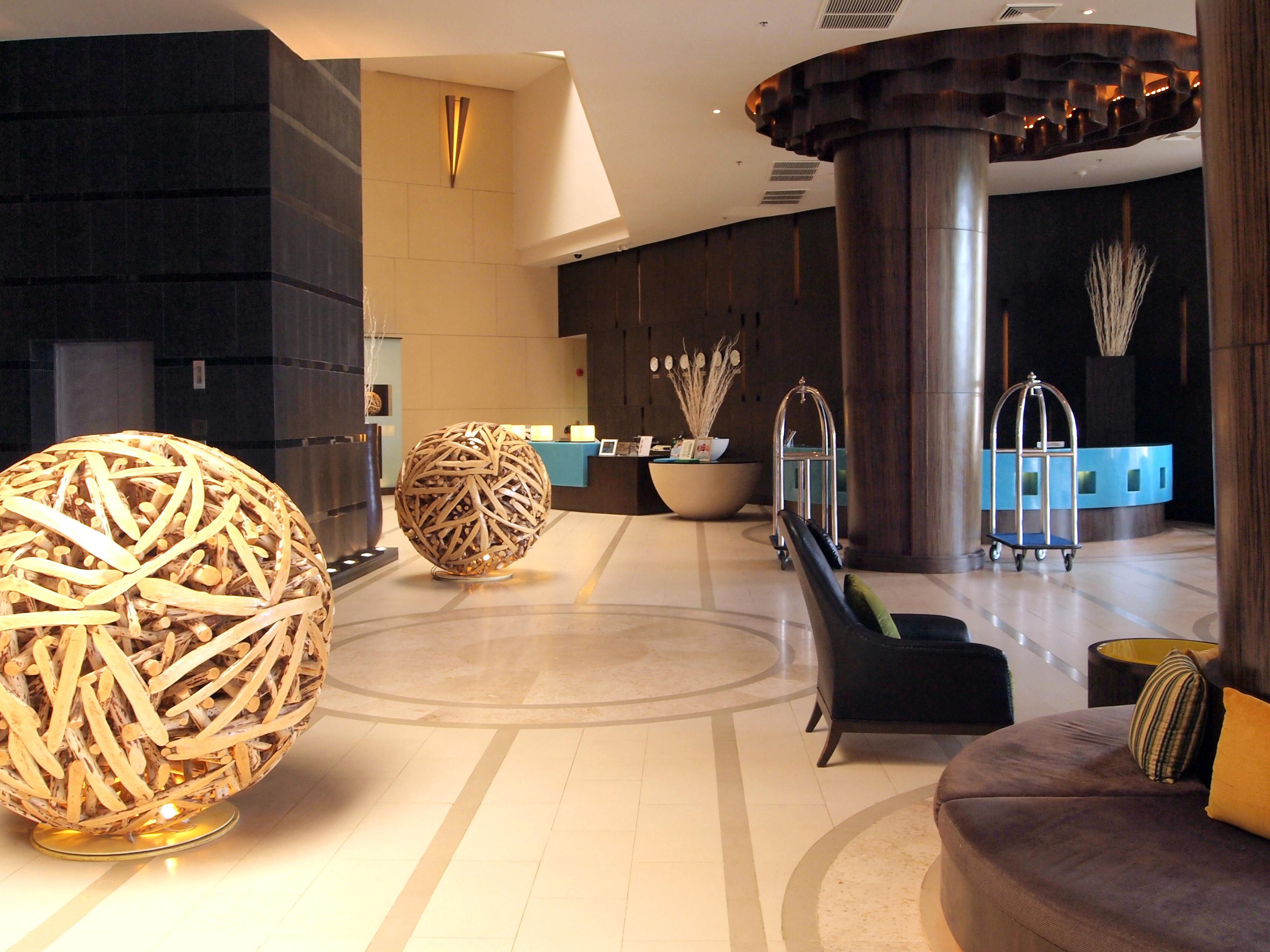 M Social Phuket Station touristique